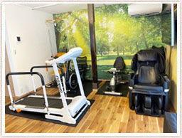 トレーニングルーム トレーニングルーム